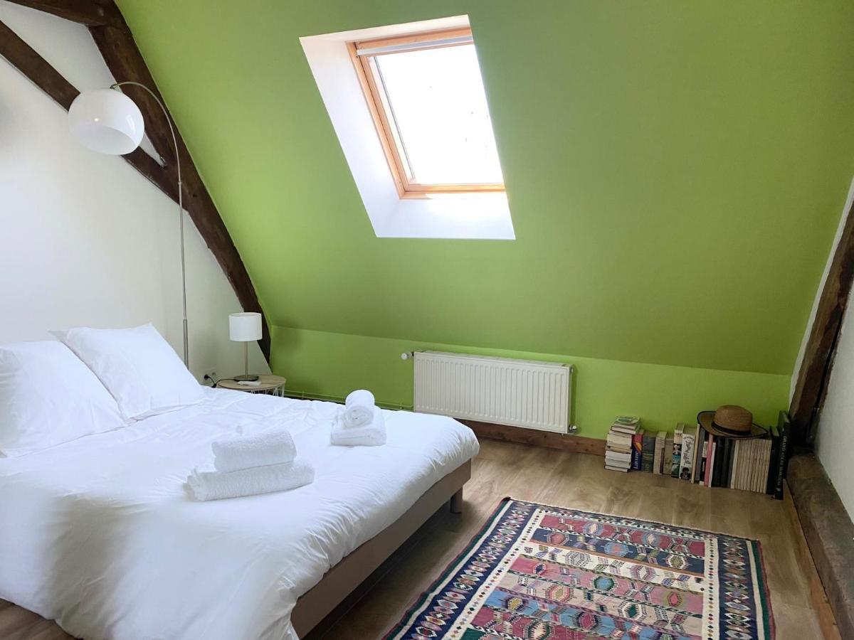 La Maison Des Remparts - Gite 3 Etoiles Pour 8 Pers A Loches Exteriér fotografie